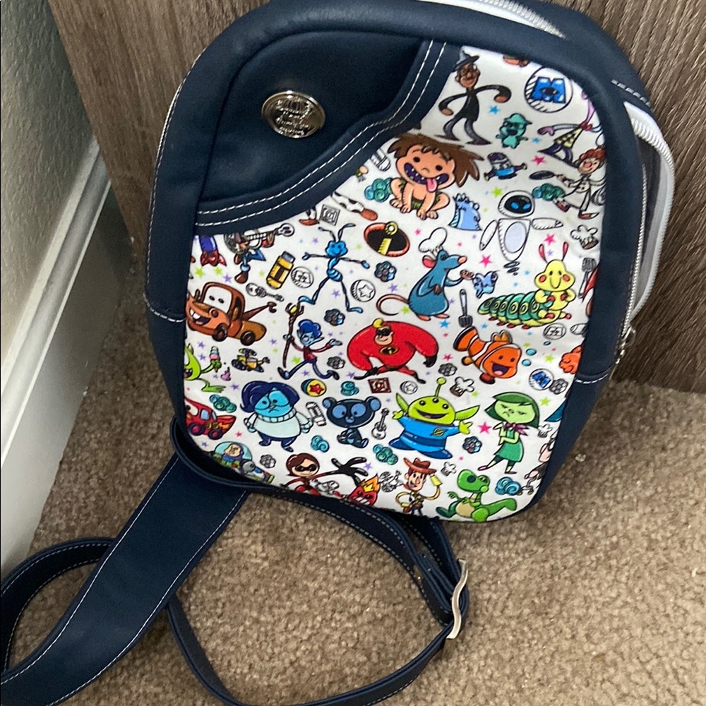 Sling style Disney/Pixar purse